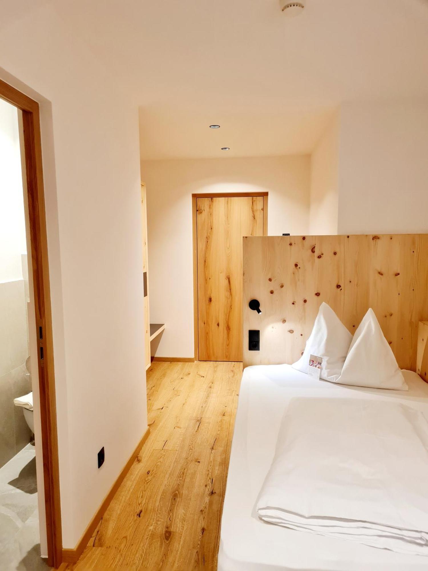 Hotel Schmuckhof キウーザ 部屋 写真